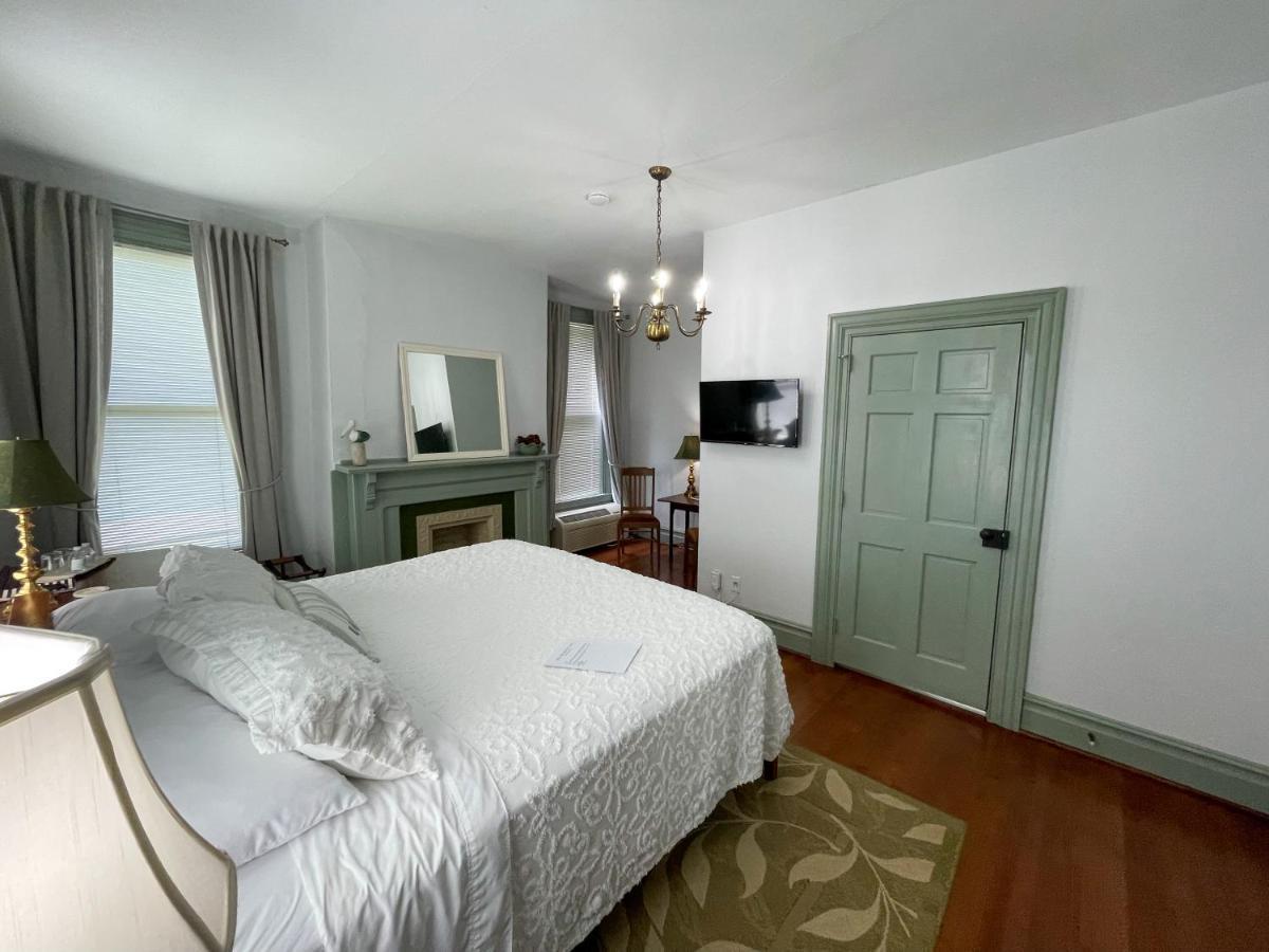 Meadows Inn New Bern Esterno foto